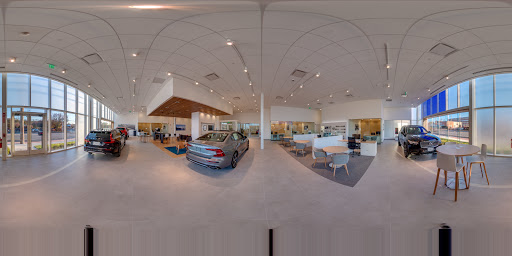 Car Dealer «Volvo Cars White Plains», reviews and photos, 262 E Main St, Elmsford, NY 10523, USA