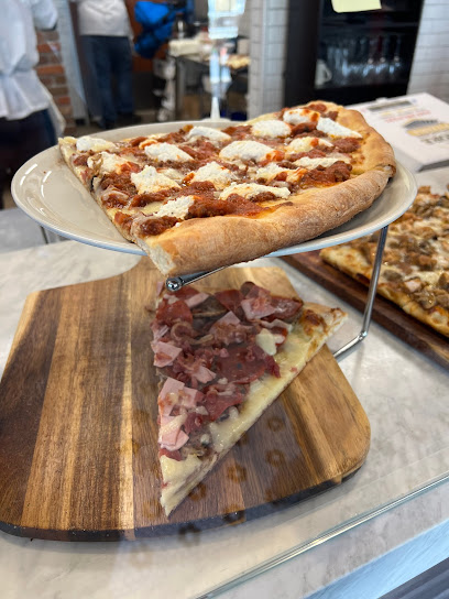 Amore Pizzeria & Italian Kitchen - Katonah