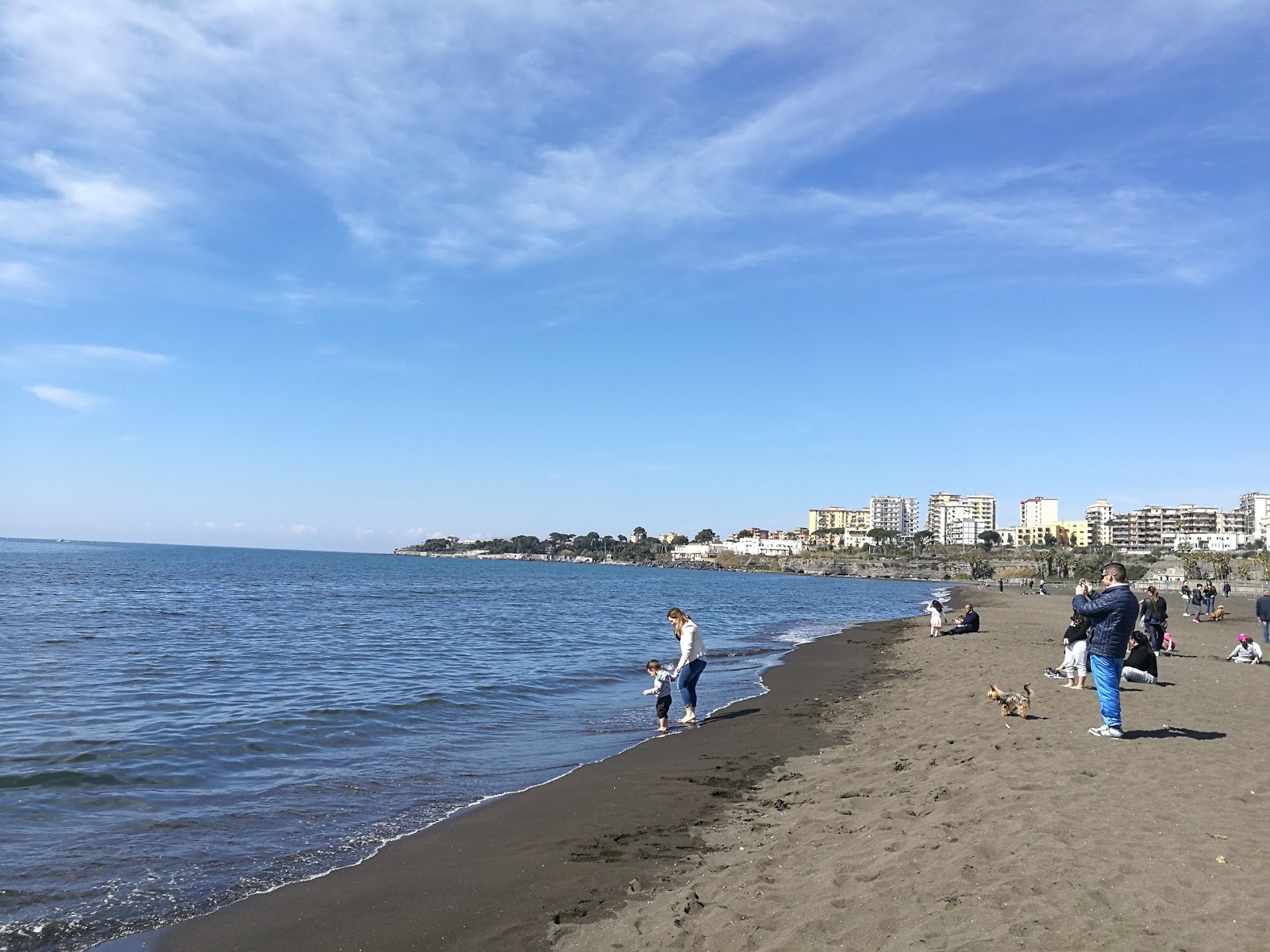 Foto af Torre Annunziata beach - populært sted blandt afslapningskendere