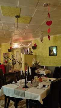 Atmosphère du Restaurant Au Père Tranquille à Saint-Denis-sur-Sarthon - n°11