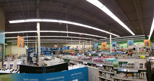 Pet Supply Store «Petco Animal Supplies», reviews and photos, 298 Spring Creek Drive, Franklin, TN 37067, USA