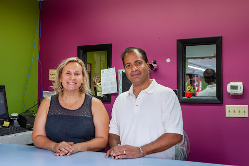 Dry Cleaner «Details Dry Cleaning & Laundry», reviews and photos, 300 W Buffalo St, New Buffalo, MI 49117, USA