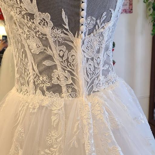 Bridal Shop «Expressions In Silk Bridal», reviews and photos, 7530 Miller Rd, Swartz Creek, MI 48473, USA