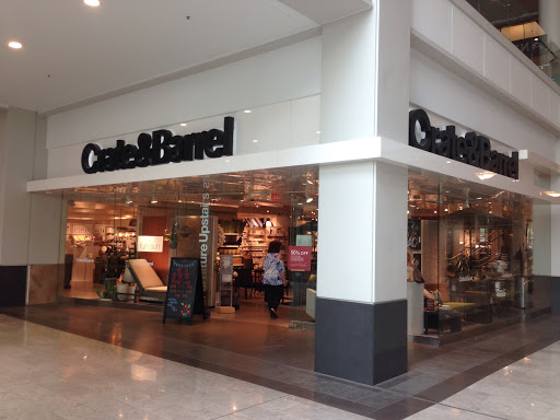 Furniture Store «Crate and Barrel», reviews and photos, 125 Westchester Ave, White Plains, NY 10601, USA