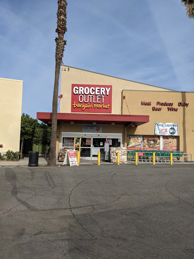 Grocery Store «Grocery Outlet Bargain Market», reviews and photos, 355 N Citrus Ave, Azusa, CA 91702, USA