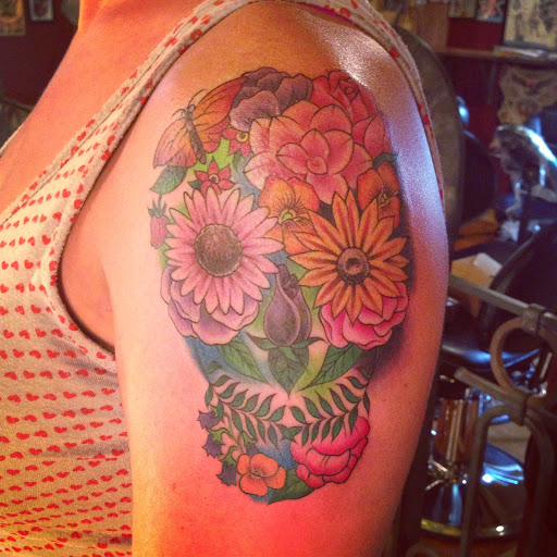 Tattoo Shop «Grizzly Tattoo», reviews and photos, 3949 N Williams Ave, Portland, OR 97227, USA