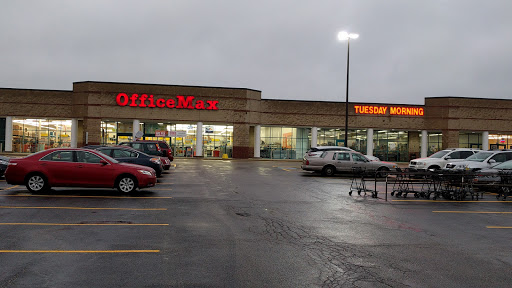 Office Supply Store «OfficeMax», reviews and photos, 6523 Grand Ave, Gurnee, IL 60031, USA