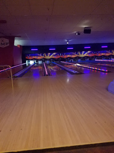 Bowling Alley «AMF Boulevard Lanes», reviews and photos, 1100 Petaluma Blvd S, Petaluma, CA 94952, USA