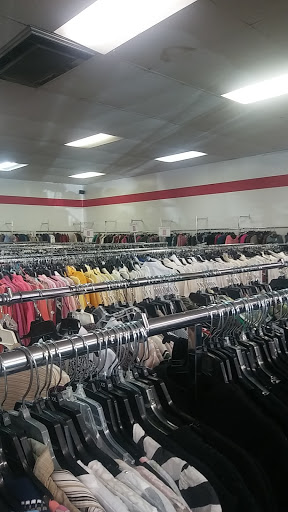 Thrift Store «The Salvation Army Family Store & Donation Center», reviews and photos, 33600 Plymouth Rd, Livonia, MI 48150, USA