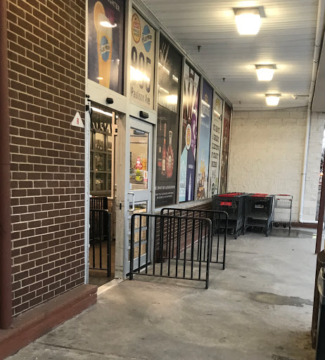 Liquor Store «ShopRite Wines and Spirits of Clifton», reviews and photos, 895 Paulison Ave, Clifton, NJ 07011, USA