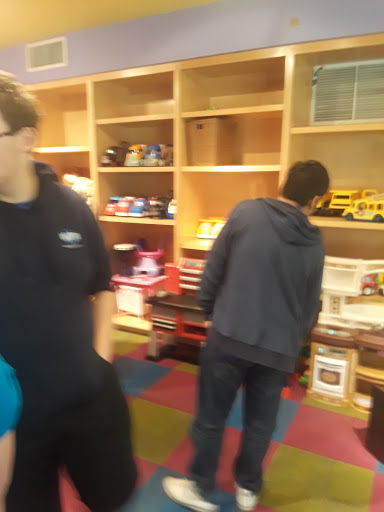 Charity «Ronalds McDonalds House Fort Worth», reviews and photos