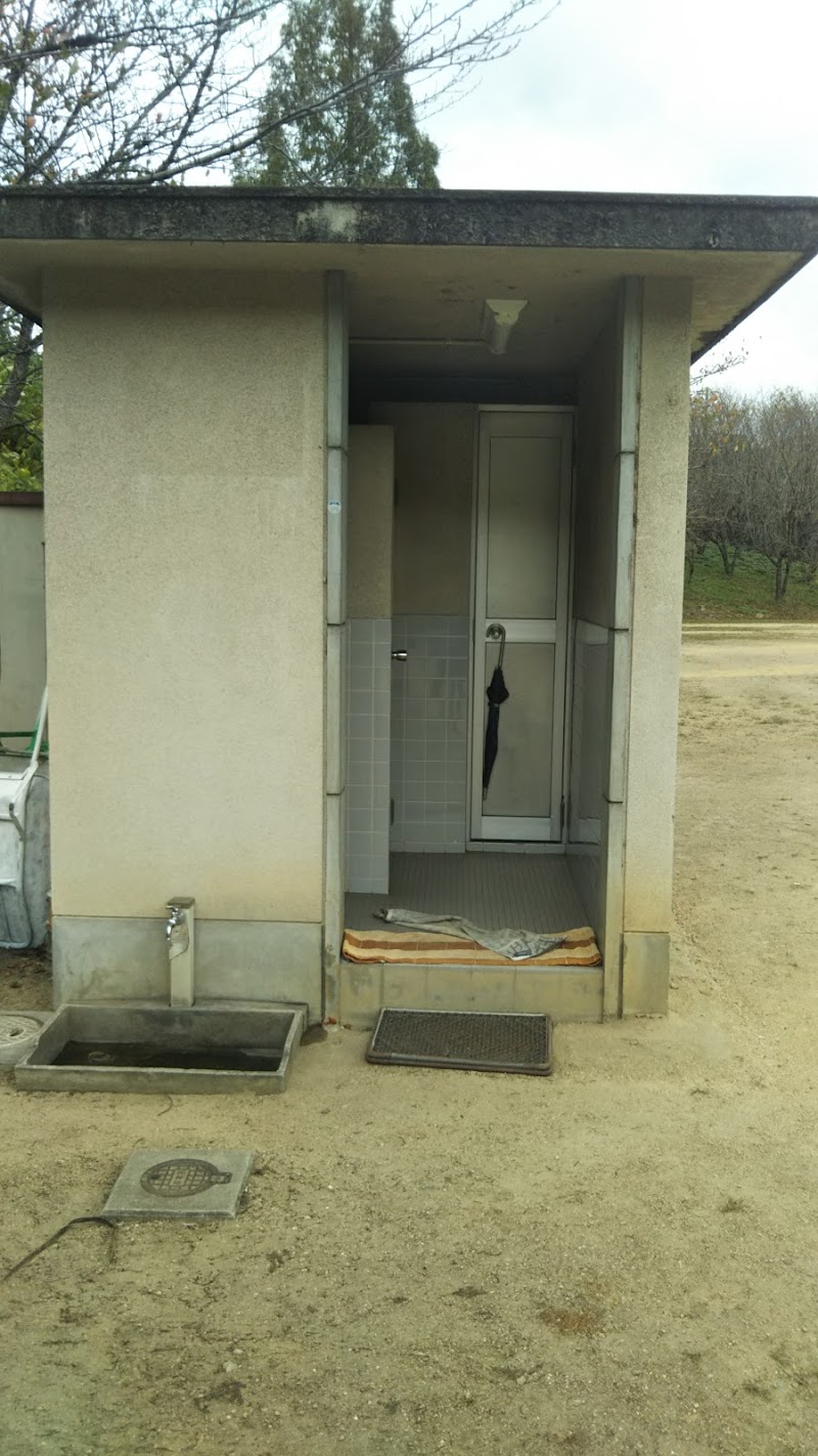 城興ケ丘公園 トイレ