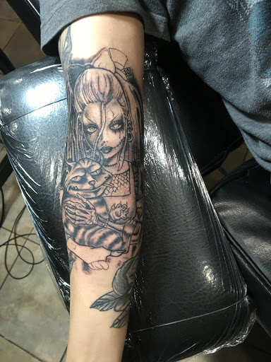 Tattoo Shop «All Inklusive Tattoo», reviews and photos, 221 N 7th St, Allentown, PA 18102, USA