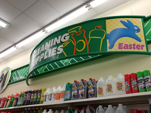 Dollar Store «Dollar Tree», reviews and photos, 14804 Olympic Dr, Clearlake, CA 95422, USA
