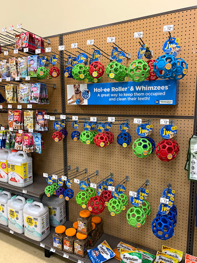 Pet Supply Store «Petco Animal Supplies», reviews and photos, 4500 Las Positas Rd, Livermore, CA 94551, USA