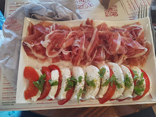 Photo n°62 de Gusti Italiani à Cannes ()