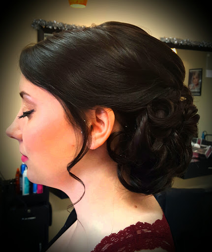 Hair Salon «Studio 44 Family Haircare», reviews and photos, 44 S Main St, East Windsor, CT 06088, USA