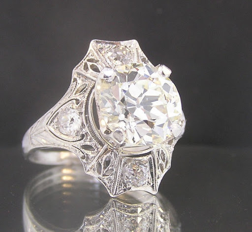 Jewelry Repair Service «Rizzo Jewelers of Cocoa Beach», reviews and photos, 5360 N Atlantic Ave Suite D, Cocoa Beach, FL 32931, USA