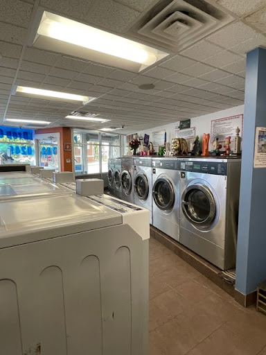 Laundromat «Da Mat Laundry Services Inc», reviews and photos, 80 Glenway St, Dorchester, MA 02121, USA