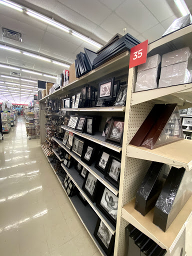 Craft Store «Michaels», reviews and photos, 48 Crossing Blvd, Clifton Park, NY 12065, USA