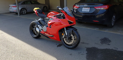 Motorcycle Dealer «Munroe Motors», reviews and photos, 412 Valencia St, San Francisco, CA 94103, USA