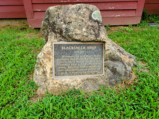 Memorial Park «Boothe Memorial Park», reviews and photos, 5800 Main St, Stratford, CT 06614, USA