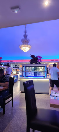 Atmosphère du Restaurant asiatique Royal Alzette à Audun-le-Tiche - n°18