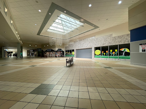Shopping Mall «Muncie Mall», reviews and photos, 3501 N Granville Ave, Muncie, IN 47303, USA
