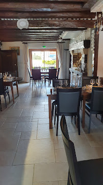 Atmosphère du Restaurant gastronomique L'ASSIETTE VALLÉE DE L'AUBE à Nogent-sur-Aube - n°11
