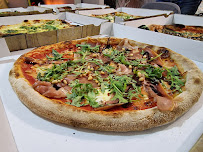 Plats et boissons du Pizzeria Magari à Vénéjan - n°13