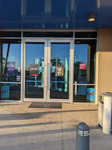 Restaurant «Main Event Entertainment», reviews and photos, 28248 W Diehl Rd, Warrenville, IL 60555, USA