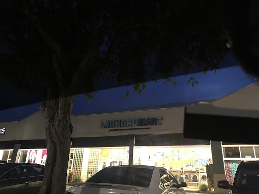 Laundromat «Killian laundromart lavanderia Dry cleaning & Coin Laundry», reviews and photos, 10862 SW 104th St, Miami, FL 33176, USA