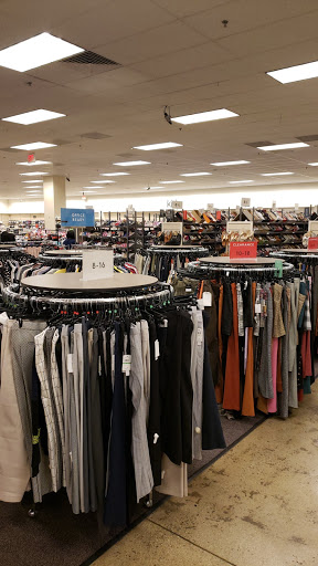 Department Store «Nordstrom Rack Laguna Hills Mall», reviews and photos, 23541 Calle De La Louisa, Laguna Hills, CA 92653, USA