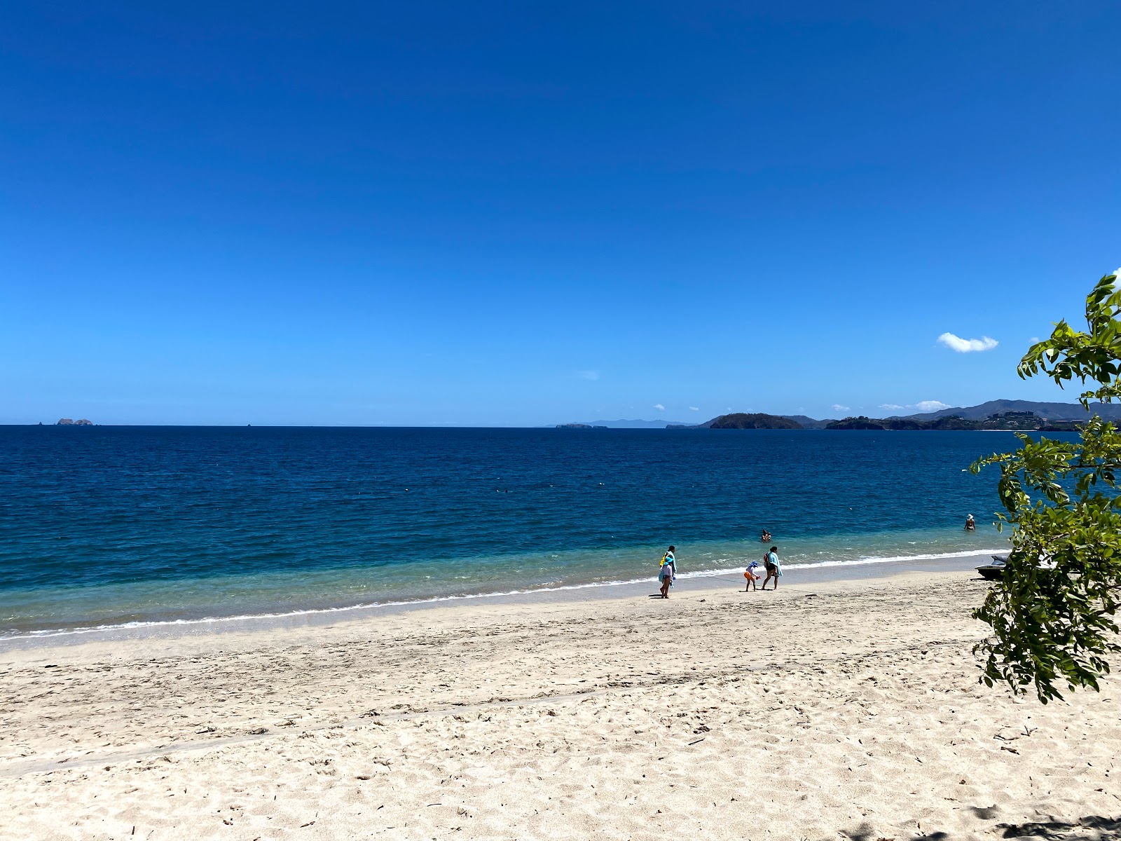Conchal Beach'in fotoğrafı - rahatlamayı sevenler arasında popüler bir yer