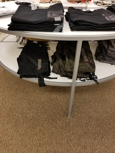 Department Store «Sears», reviews and photos, 29500 W Seven Mile Rd, Livonia, MI 48152, USA