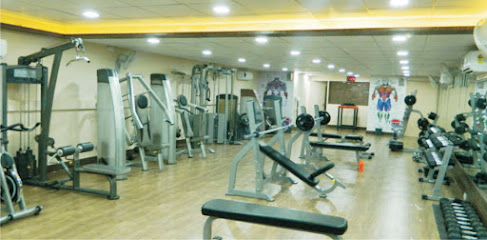 Buzos Gym - 2nd Floor, Prime Chambers, Athugar St, above Bank of Baroda, Kharwawad, Nanpura, Surat, Gujarat 395001, India