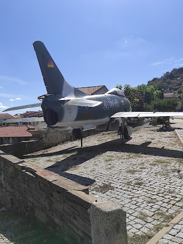 Avaliações doAvião caça-bombardeiro - FIAT G-91 em Horta - Agência de viagens