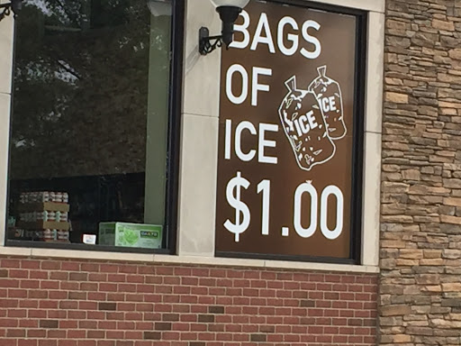 Liquor Store «Gin Mill Liquor Store», reviews and photos, 8240 Highland Rd, White Lake, MI 48386, USA