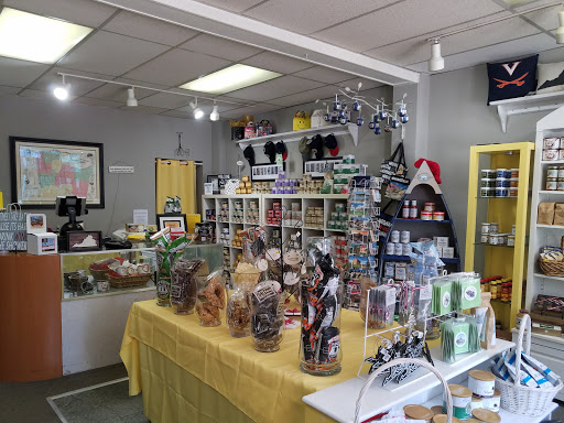 Gift Shop «Very Virginia Shop», reviews and photos, 16 S King St, Leesburg, VA 20175, USA