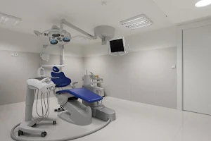 Brighton Implant Clinic (Brighton Branch) image