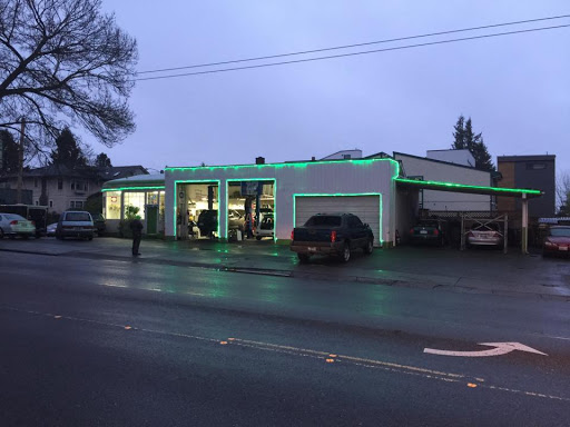 2221 N 45th St, Seattle, WA 98103, USA