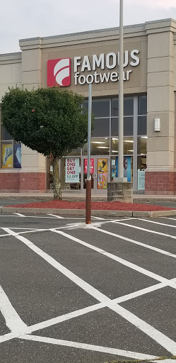 Shoe Store «Famous Footwear», reviews and photos, 1920 E Main St, Torrington, CT 06790, USA