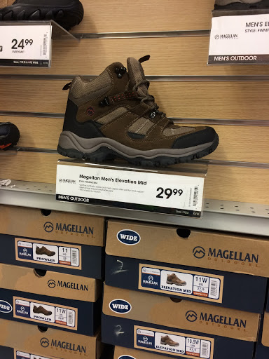 Sporting Goods Store «Academy Sports + Outdoors», reviews and photos, 275 New Byhalia Rd, Collierville, TN 38017, USA