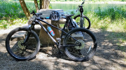 Bicycle Store «Peak Sports Bicycle Shop», reviews and photos, 135 NW 2nd St, Corvallis, OR 97330, USA