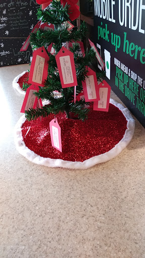 Coffee Shop «Starbucks», reviews and photos, 7210 Fulton Dr NW, Canton, OH 44718, USA