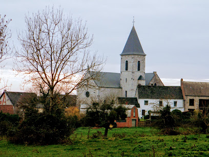 Eglise Saint-Pierre de Romedenne