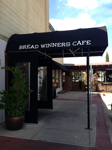 American Restaurant «Bread Winners Café & Bakery», reviews and photos, 4021 Preston Rd, Plano, TX 75093, USA