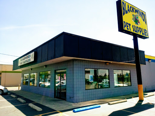 Pet Supply Store «Blackwinds Pet Supplies», reviews and photos, 2494 Military Rd, Niagara Falls, NY 14304, USA
