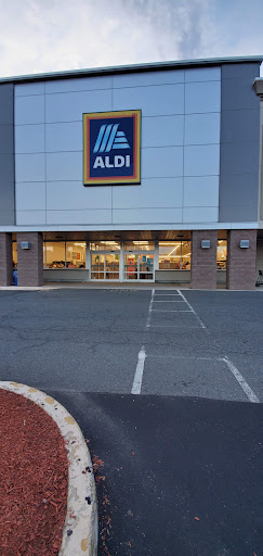 Supermarket «ALDI», reviews and photos, 262C US-130, Bordentown, NJ 08505, USA