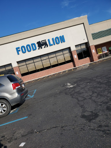 Grocery Store «Food Lion», reviews and photos, 7013 Lankford Hwy, Oak Hall, VA 23416, USA